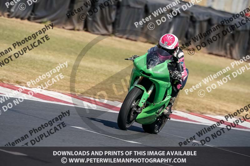 donington no limits trackday;donington park photographs;donington trackday photographs;no limits trackdays;peter wileman photography;trackday digital images;trackday photos